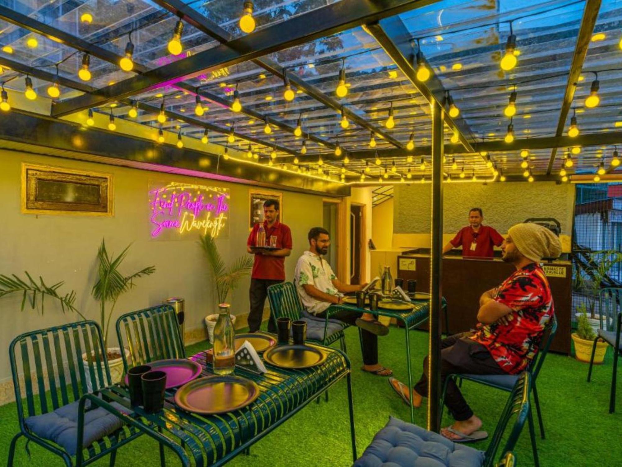 The Hosteller شيملا المظهر الخارجي الصورة